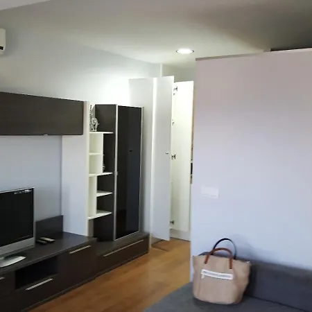 Se Alquila Apartamento Por Temporada